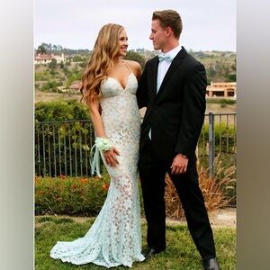 Lace Spaghetti-Strap Evening Dress in Light Blue